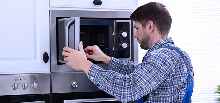 Sub Zero Residential Microwave Repair in Brantford